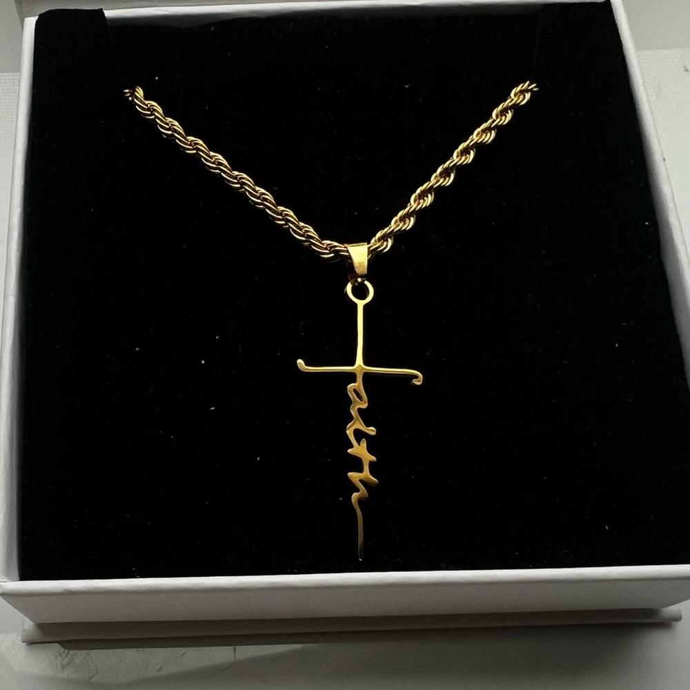 Elegant Gold Cross Faith Pendant Necklace